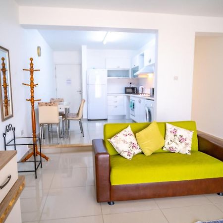 Spacious Three-Bedroom Apartment With Sea View A3 Cirénia Exterior foto