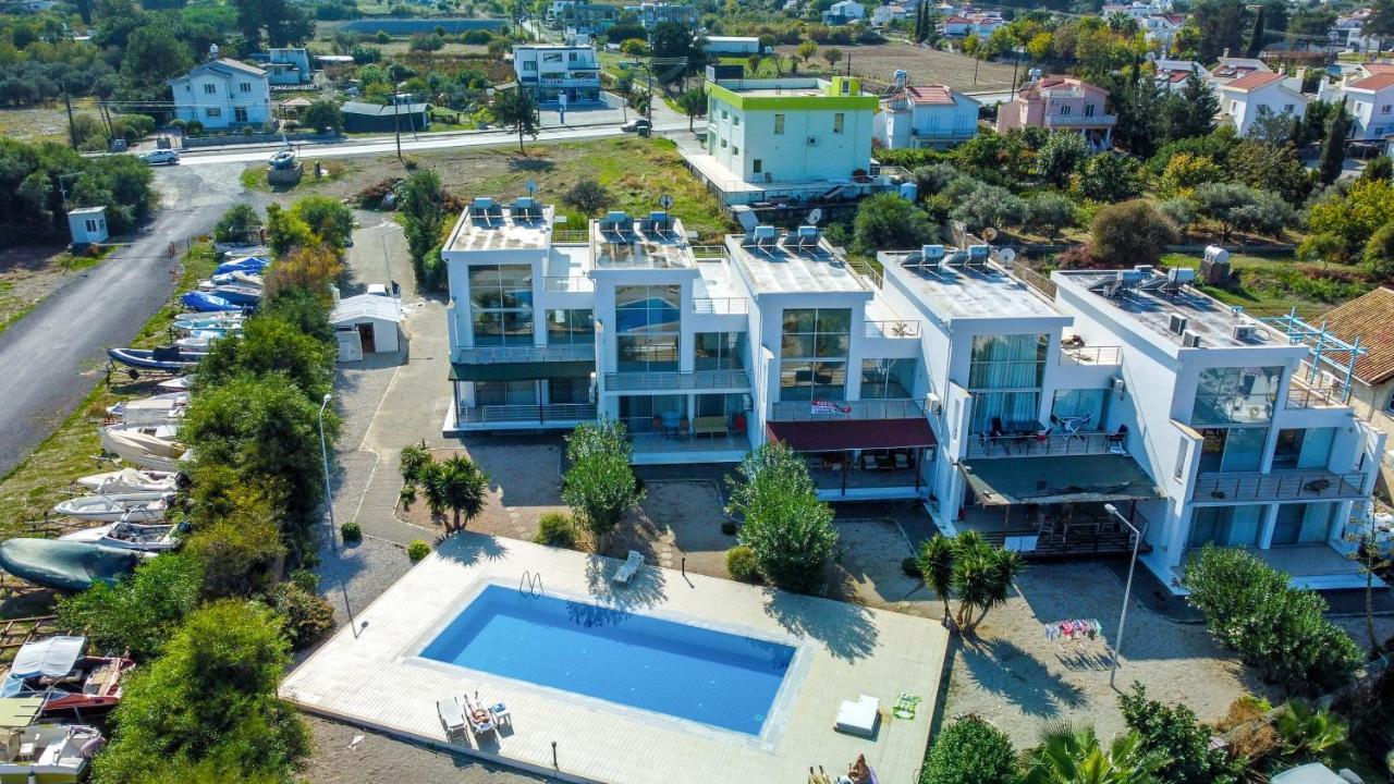 Spacious Three-Bedroom Apartment With Sea View A3 Cirénia Exterior foto
