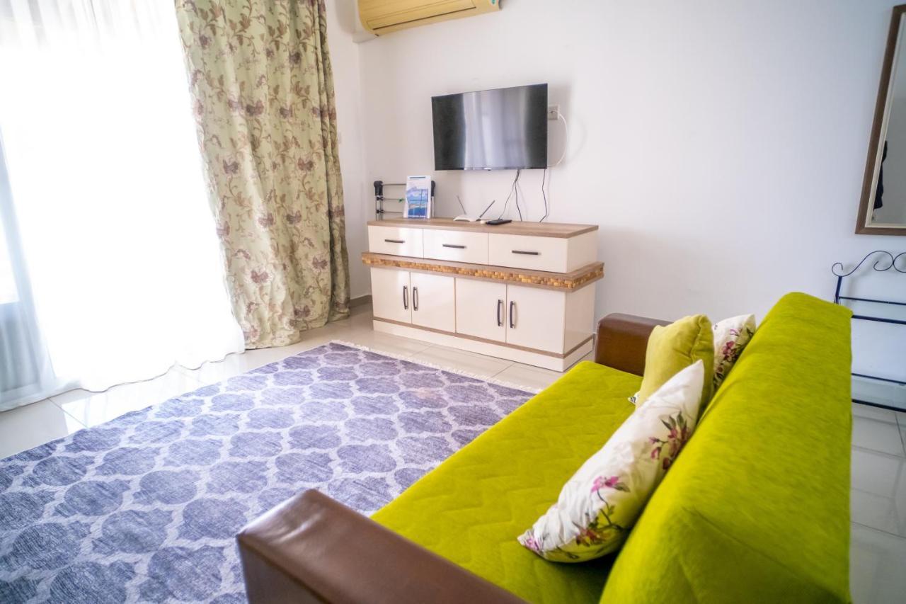 Spacious Three-Bedroom Apartment With Sea View A3 Cirénia Exterior foto